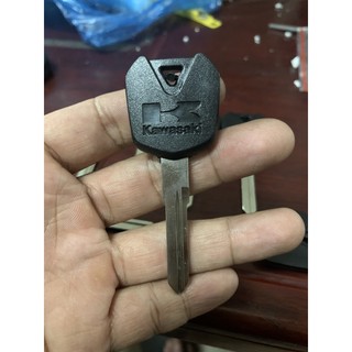 Phôi chìa khoá zn300-versys x300
