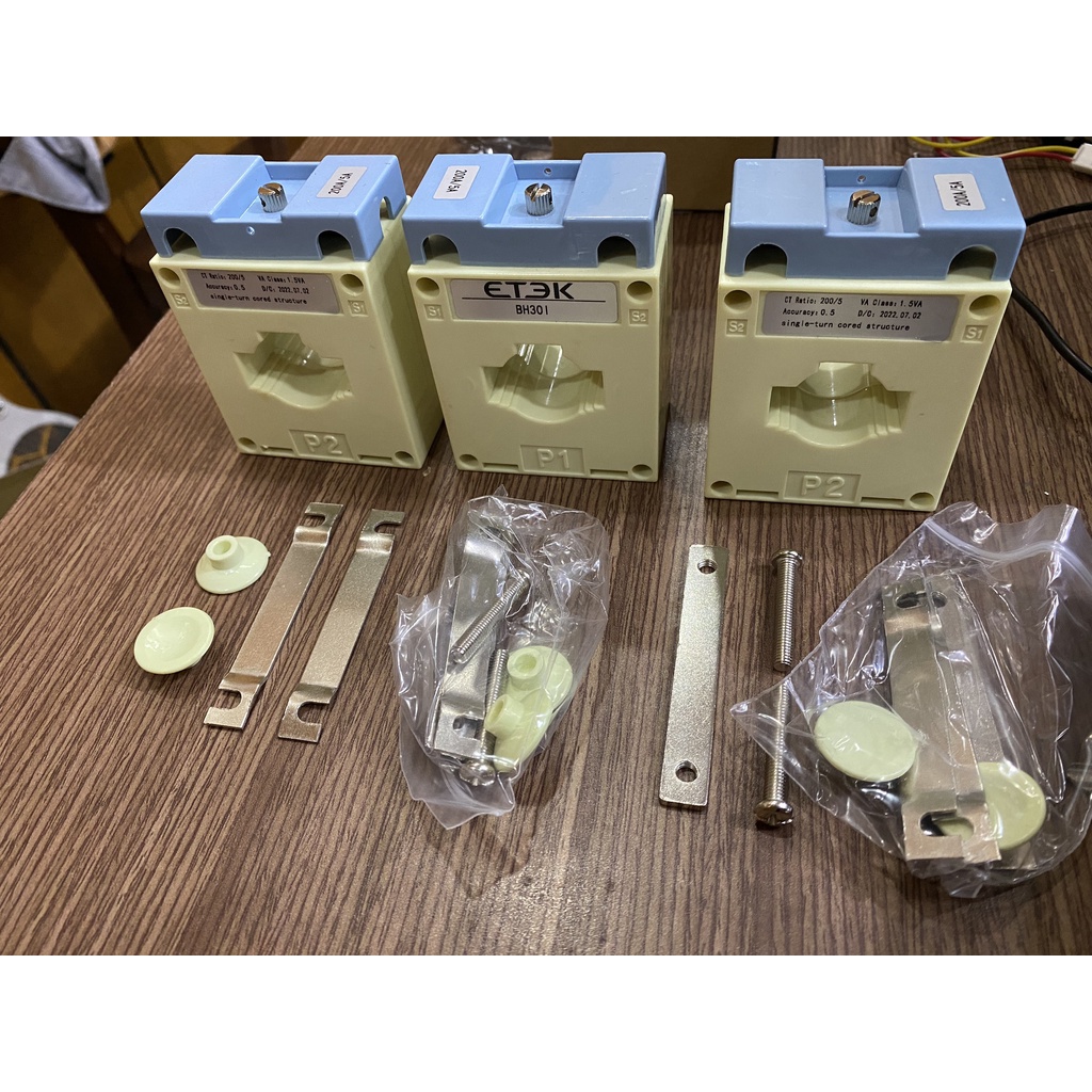 Biến dòng CT 100/5A 200/5A 300/5A ETEK - Current Transformer CT 100/5A 200/5A 300/5A ETEK