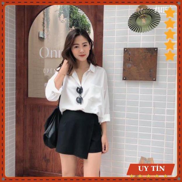 Áo sơ mi nữ trắng form rộng phong cách siêu hot