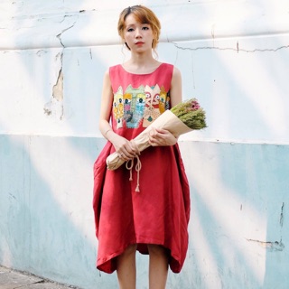 Set đầm linen thêu tay & đáp vải mẹ con. Có bán lẻ