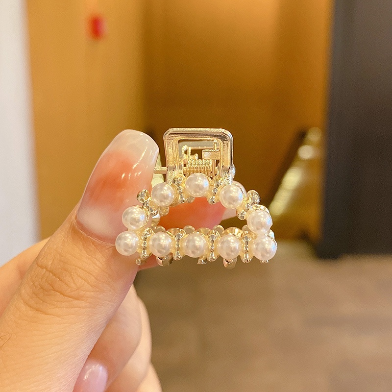 Kẹp tóc hình cá mập đính ngọc trai giả thời trang Hàn Quốc cho nữ