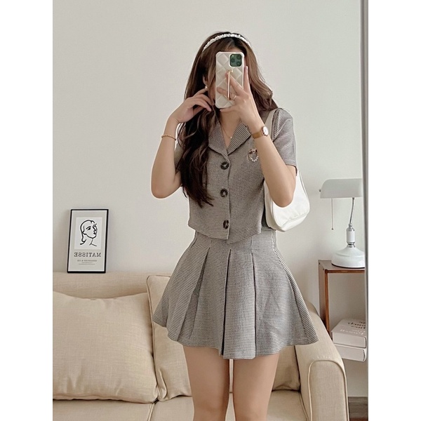 Set Dạ Kẻ Croptop Chân Váy Xếp Ly 2 Màu Kèm Tag Có Ảnh Thật