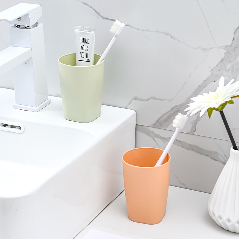 Cốc Nhựa Đựng Bàn Chải Đánh Răng Thiết Kế Đơn Giản Tiện Dụng Khi Đi Du Lịch
