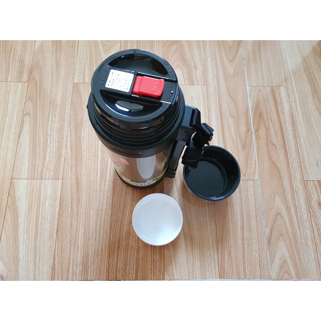 Bình Giữ Nhiệt Nhật 1.45 lít - PEACOCK ART 151