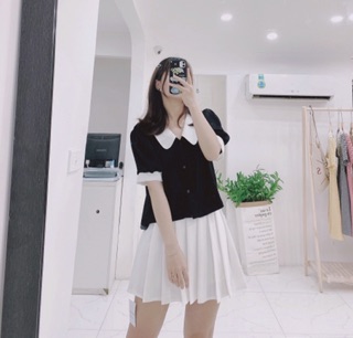 Croptop viền cổ trắng / đen