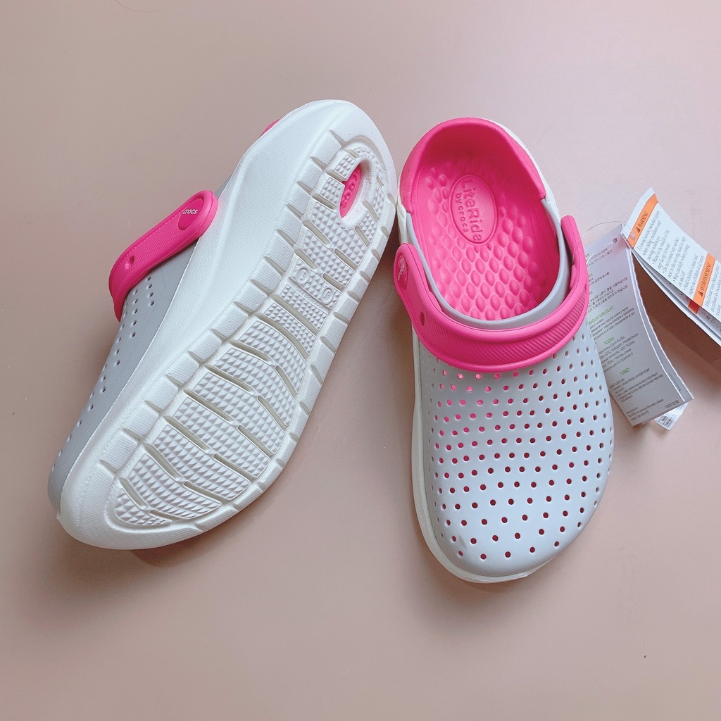 Sục crocs Literide - màu ghi quai hồng