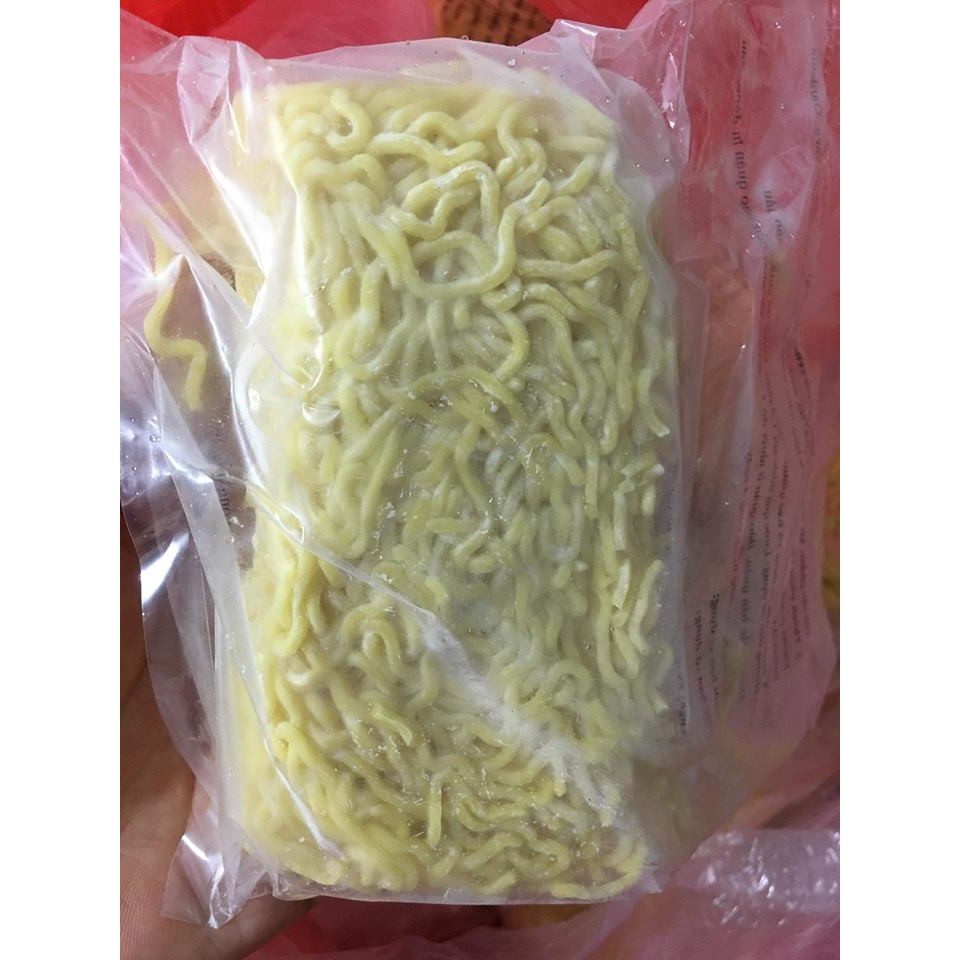 Mỳ tươi (sợi xoăn) ib trước khi đặt hàng , giao tối thiểu 5 vắt