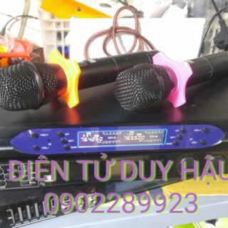 Míc không dây tai wan tay tự ngắt