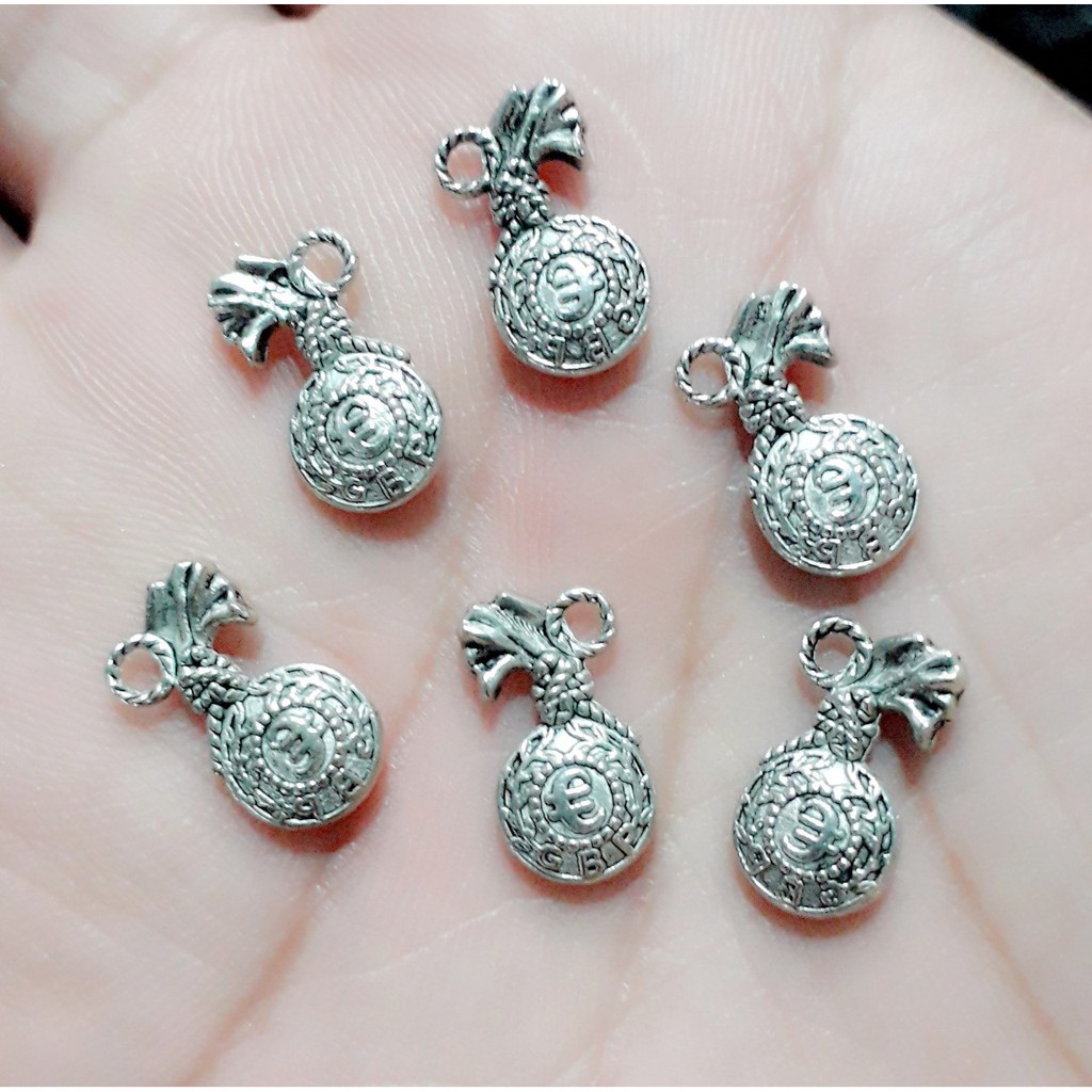 Phụ kiện trắng - bạc cổ ( 50gram ) = 25k