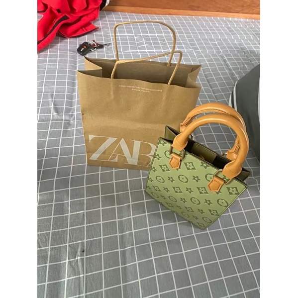 Túi đeo chéo ZARA xanh LV hot 2023 🧧