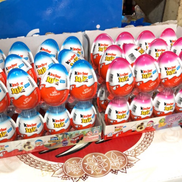 Trứng Kinder Joy Bé Trai & Bé Gái 20g