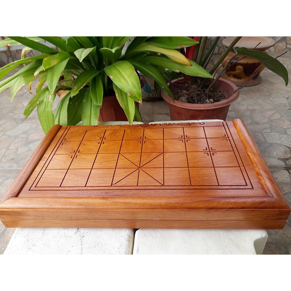 Bàn Cờ Tướng Gỗ Gõ Kích Thước Lớn 55x60 Cm