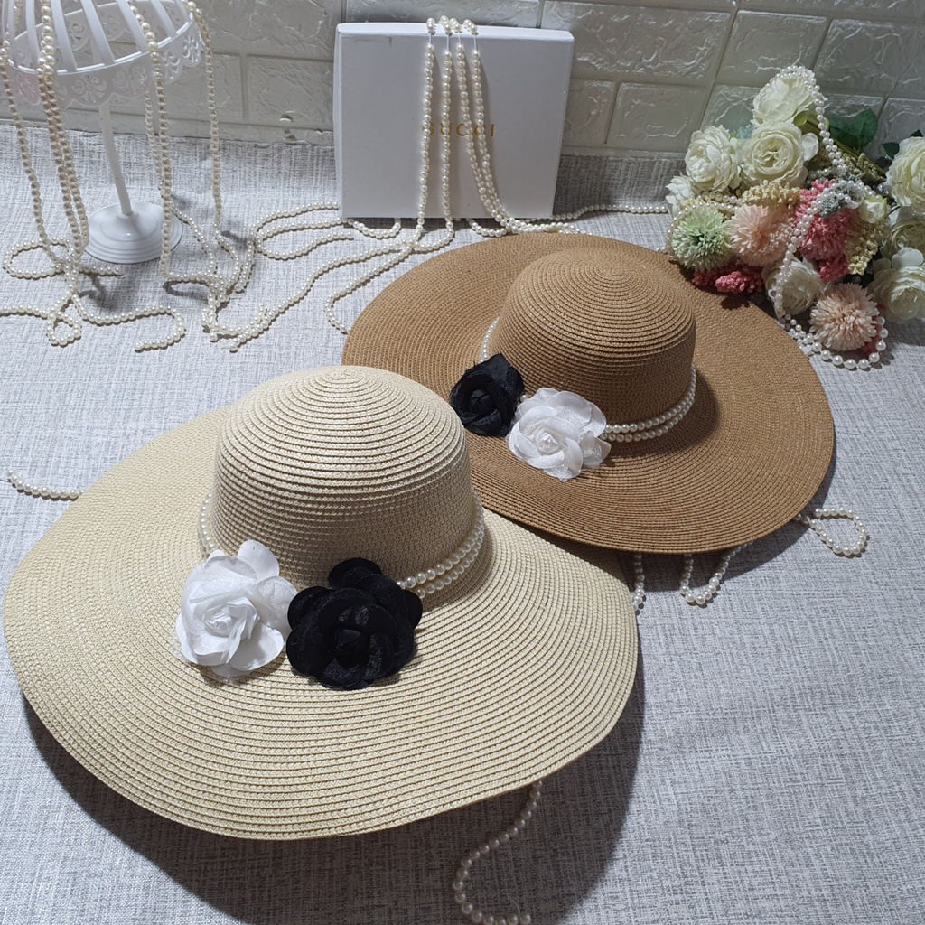 Mũ Cói thời trang đi biển Vành Rộng sang chảnh gắn hoa xinh