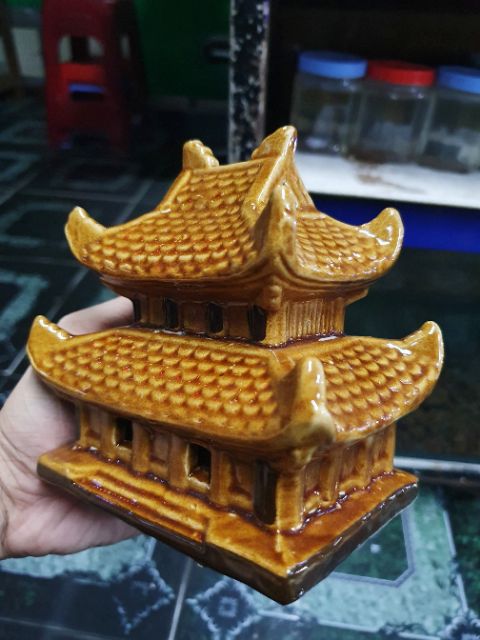 CHÙA TRANG TRÍ HỒ CÁ NON BỘ 10x7x12cm