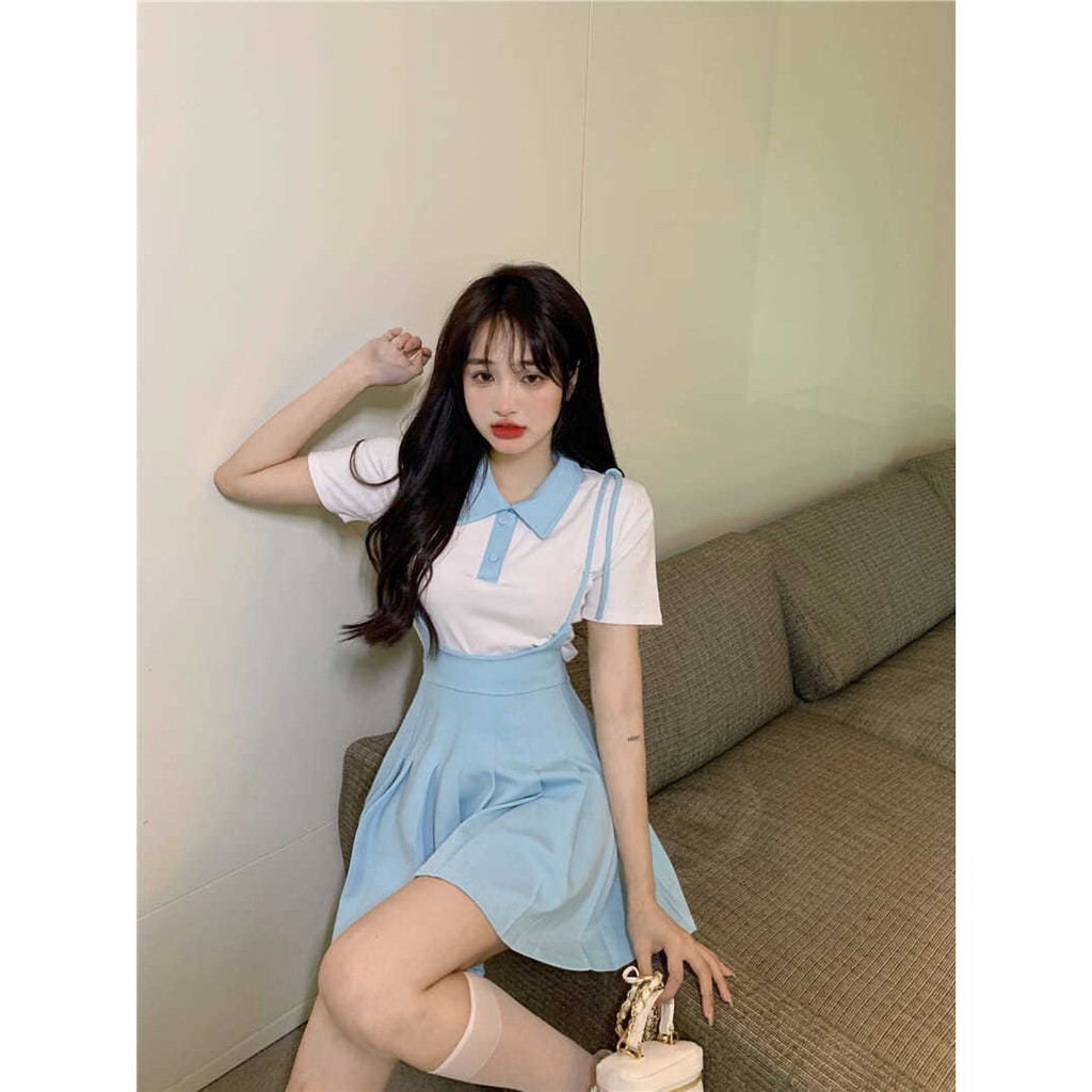 Ready Stock 2021 summer new style polo collar thin short-sleeved T-shirt top + pleated strap short skirt female suit two-piece [shipped within 15 days]