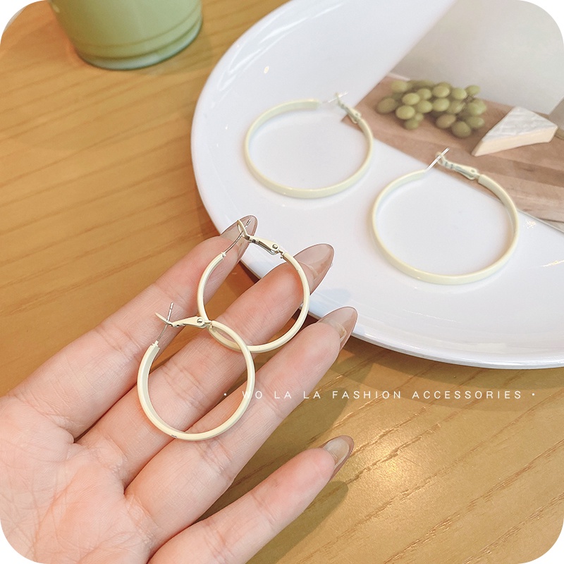 Bông tai hình tròn lớn bằng hợp kim phong cách Hàn Quốc thời trang