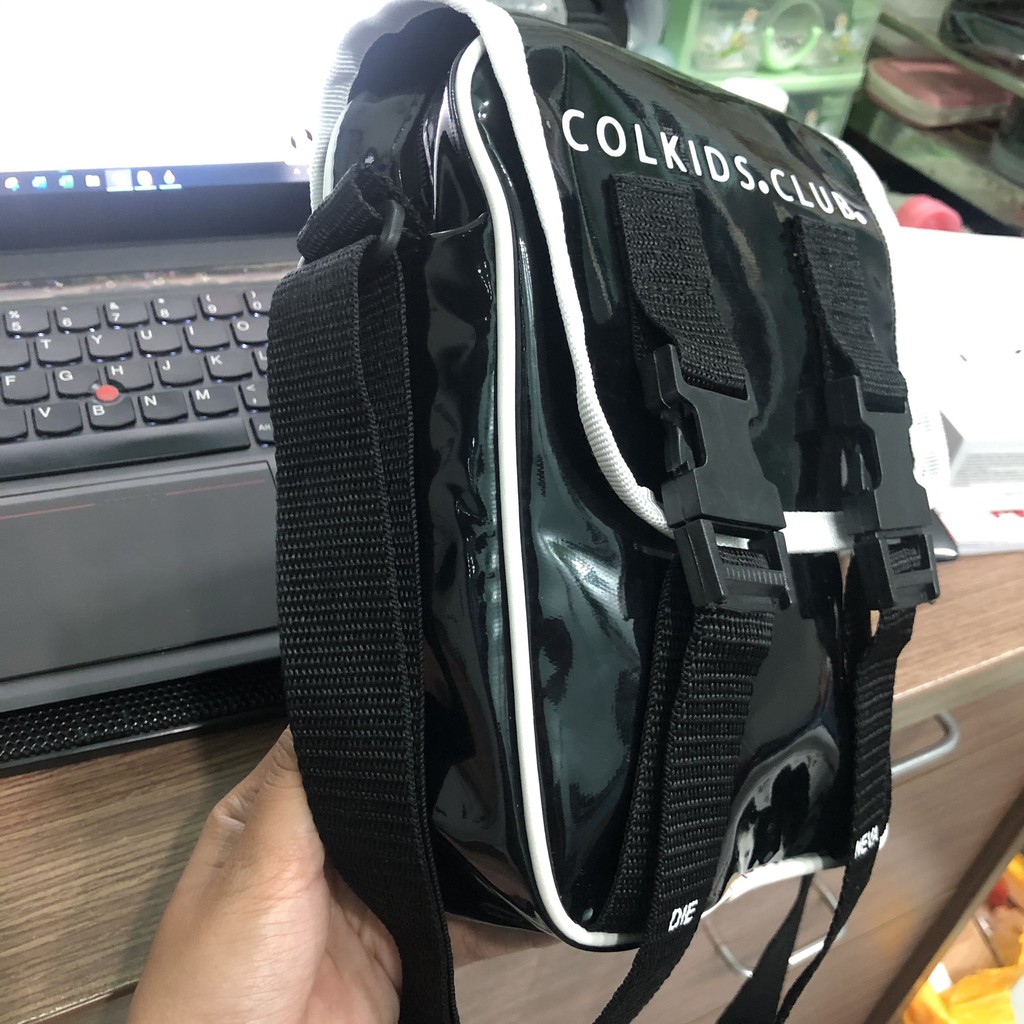 [GIÁ SIÊU RẺ] Túi Đeo Chéo Colkids Club - Black Plastic Mini Bag (Full Tag + Giấy Thơm)