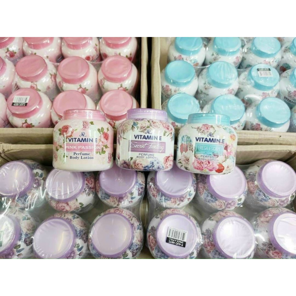 Dưỡng Thể Hương Nước Hoa AR Vitamin E Perfume Body Lotion Thái Lan 200g | BigBuy360 - bigbuy360.vn