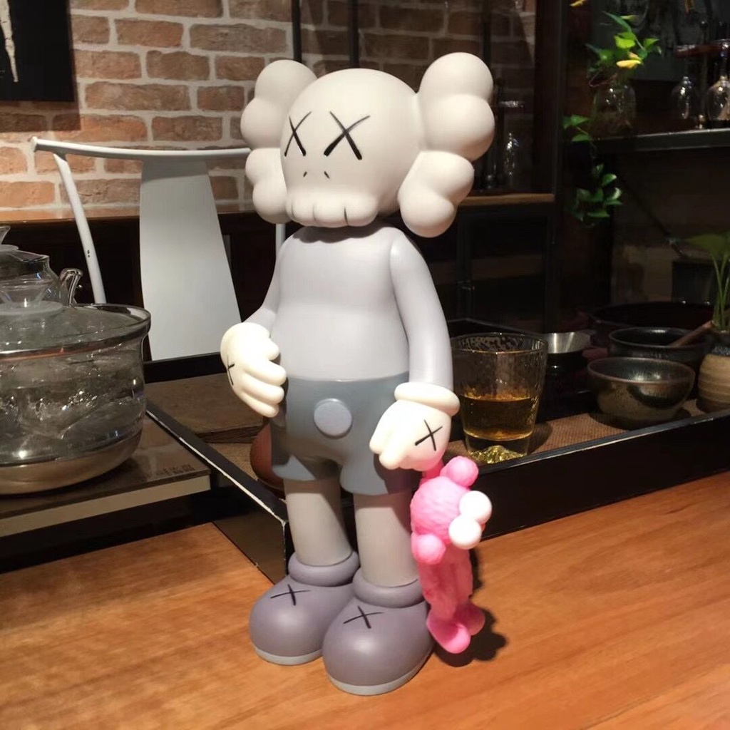 Mô Hình Búp Bê Kaws 30Cm Xinh Xắn Dành Cho Bé