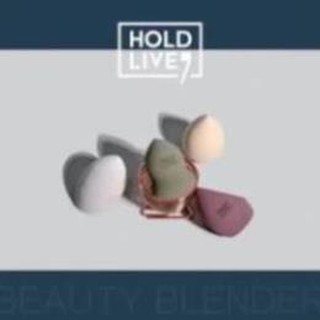 Mút trang điểm Hold Live 1 cái