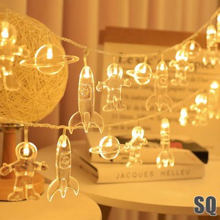 Dây Đèn Led Hình Phi Hành Gia Hoạt Hình Dùng Trang Trí Phòng Tiện Dụng