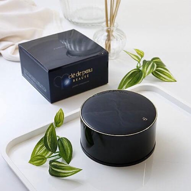 Phấn phủ bột Cle de Peau