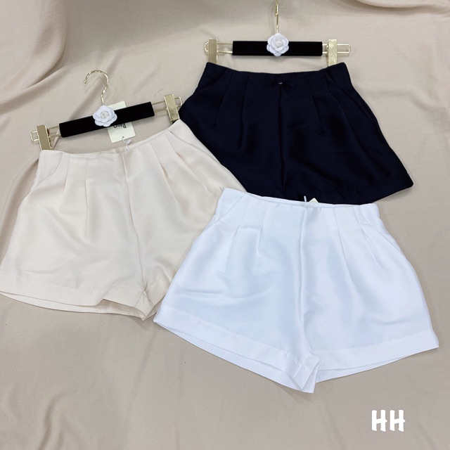 ☃️ Quần short phồng thần thánh siêu hot. 3 màu trắng, đen, be. Size S M L