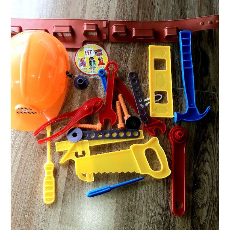 Sét đồ chơi Đồ dùng kỹ Sư bằng nhựa sản xuất tại Việt Nam