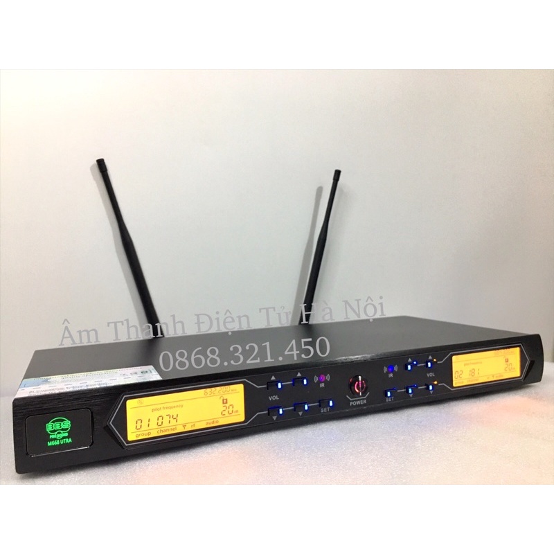 Micro Không Dây M668 Ultra Có Tự Ngắt, Dò Sóng Khỏe.Chuyên Karaoke Gia Đình, Phòng Trà, Quán Hát..