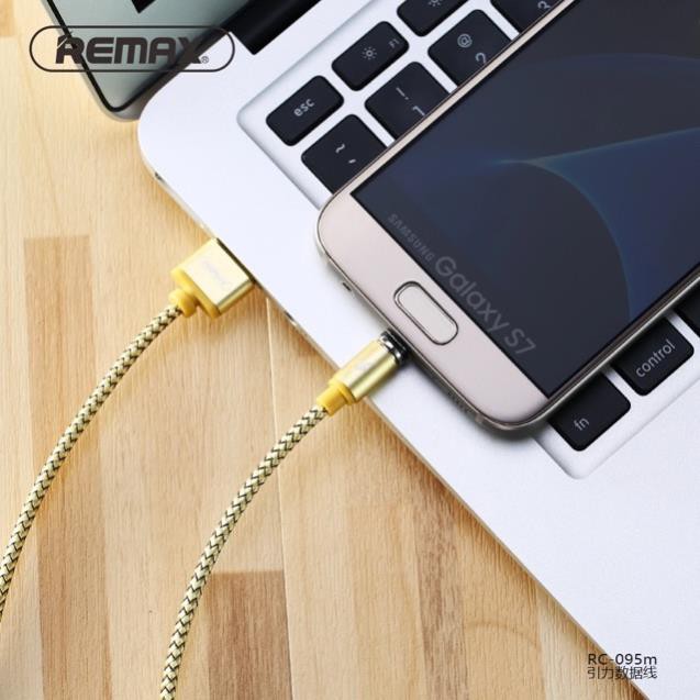 [Mã ELFLASH5 giảm 20K đơn 50K] Cáp sạc Micro USB REMAX RC- 095m Nam Châm