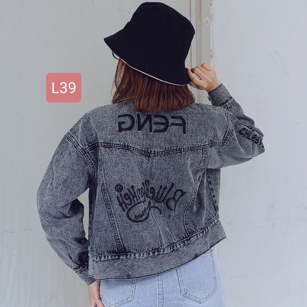 Áo khoác jean nữ croptop FENG màu xám tro, áo khoác bò form ngắn cực cá tính, sexy cho bạn nữ từ 40-60kg - LARI JEAN