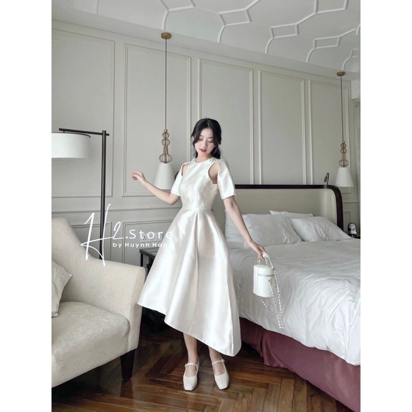 Váy đi tiệc cô dâu tacta dáng xoè