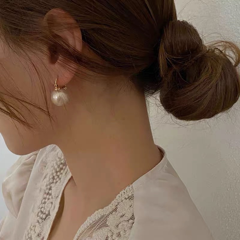 Bông tai xi mạ vintage sang trọng cổ điển