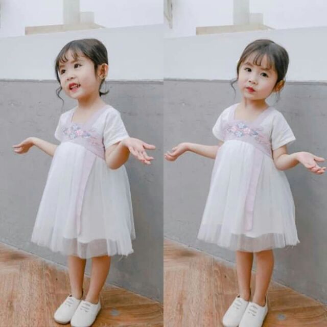 Đầm voan kiểu dáng Hàn Quốc cho bé gái
