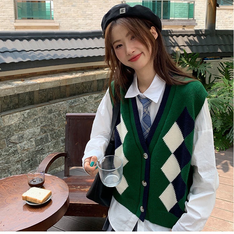 Phiên bản Hàn Quốc  áo cardigan Set áo len cổ chữ V không tay và áo khoác ngoài màu trắng đen phong cách Hàn Quốc cho nữ 77