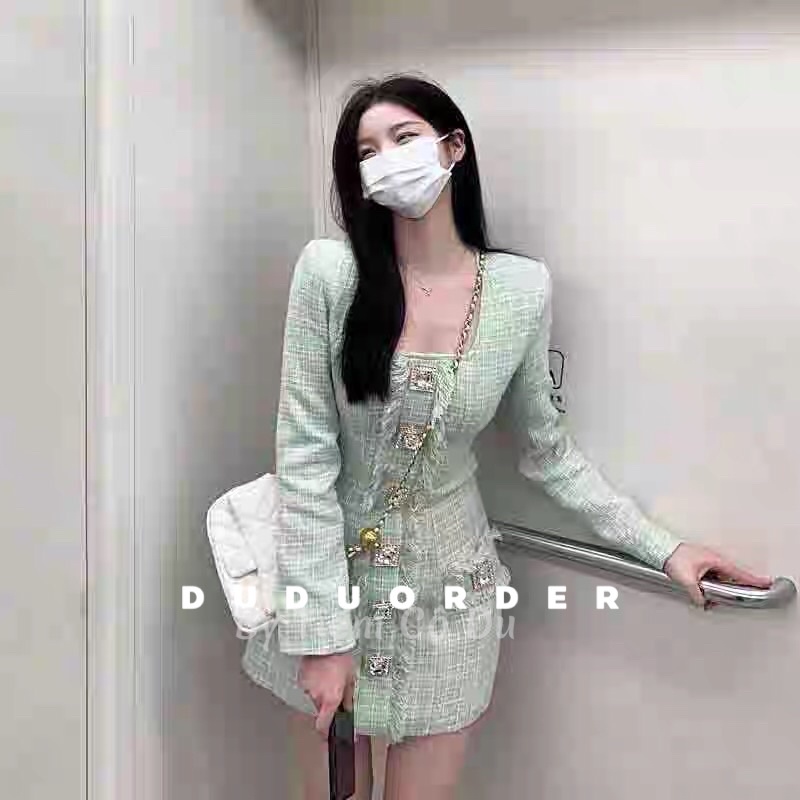 (ORDER TAOBAO) Váy dạ xanh mint tay dài đính nút đá có kèm ảnh thật ở cuối