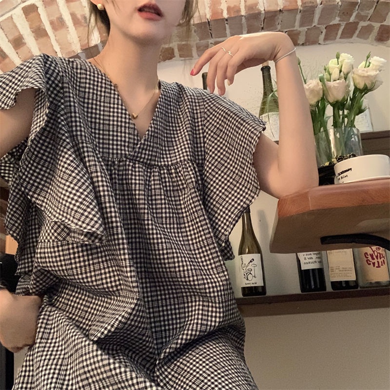 Áo Sơ Mi Tay Cánh Tiên Kẻ Sọc Caro Trắng Đen Dễ Thương Cho Nữ