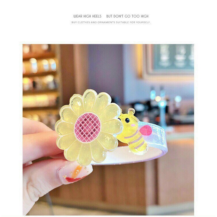 Vòng tay bông hoa cho bé gái - Lắc tay bông hoa dễ thương cho bé | BigBuy360 - bigbuy360.vn