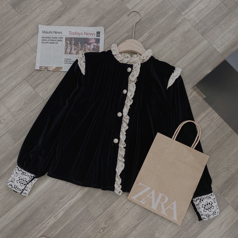 💘ÁO NHUNG ĐEN PHỐI CỔ TAY REN
