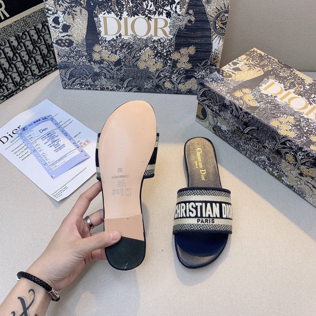 (Xanh Navy) Dép Sandal Phẳng Thêu Họa Tiết Chất Liệu Cotton Cho Nữ