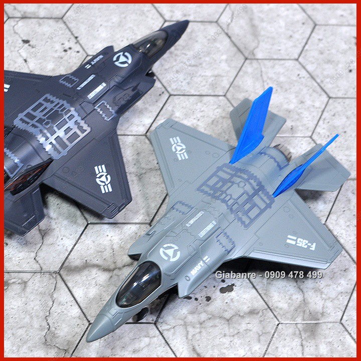 Mô Hình Máy Bay Tàng Hình Kiểu Dáng F35 - Tỉ Lệ 1:72 - 7799