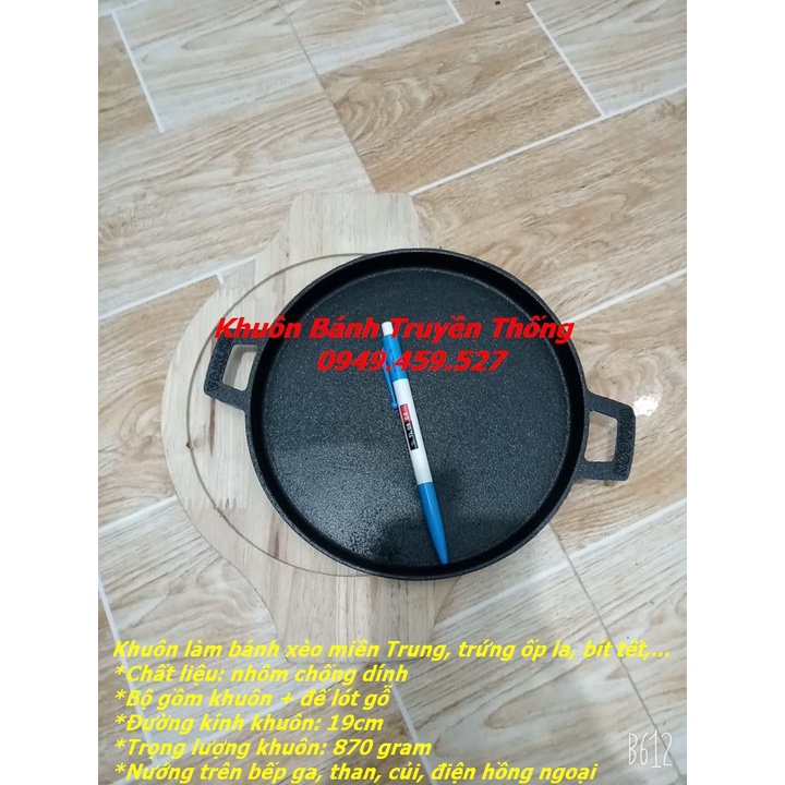 Khuôn làm bánh xèo giòn miền trung thơm ngon