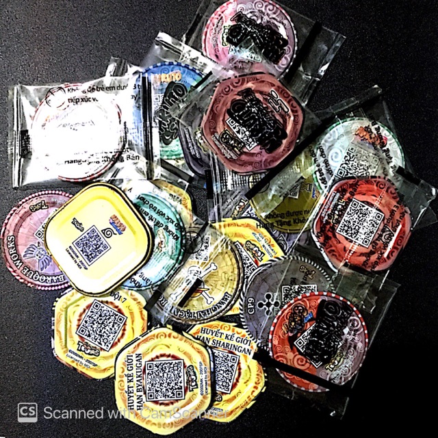 Ngẫu nhiên 10 thẻ thiếc Toonies mùa Naruto + One Piece