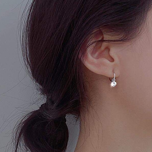 Khuyên tai bạc khuyên bấm thả đá trắng lấp lánh Van Jewelry V10029