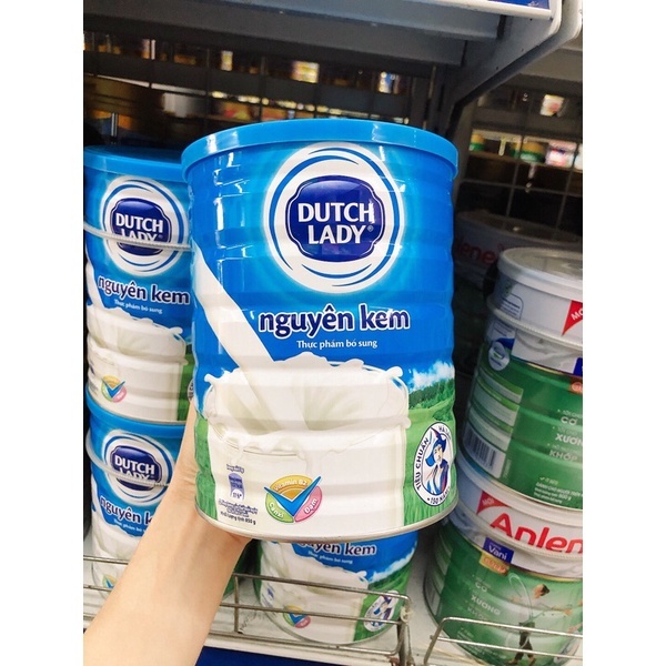 Sữa bột Dutch Lady Nguyên Kem lon 900g