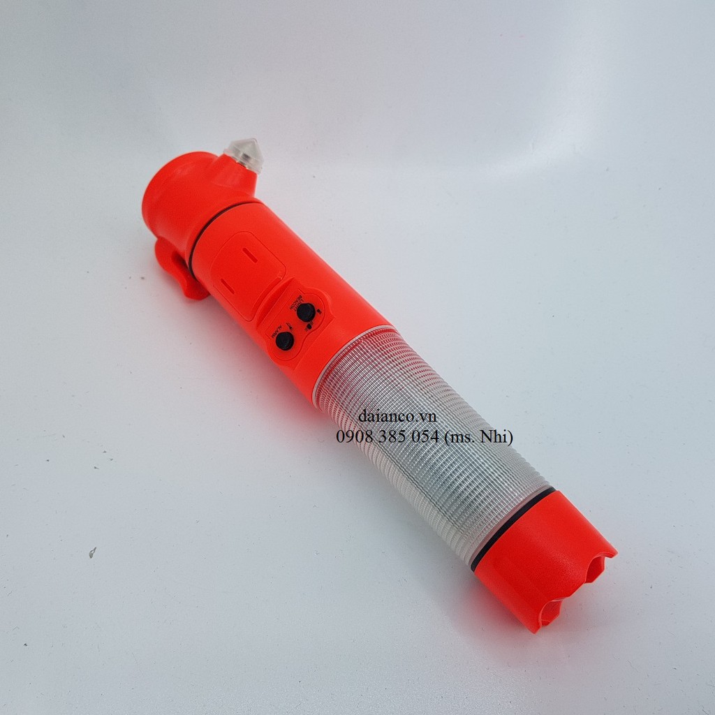 Búa thoát hiểm mini kèm đèn pin tiện dụng