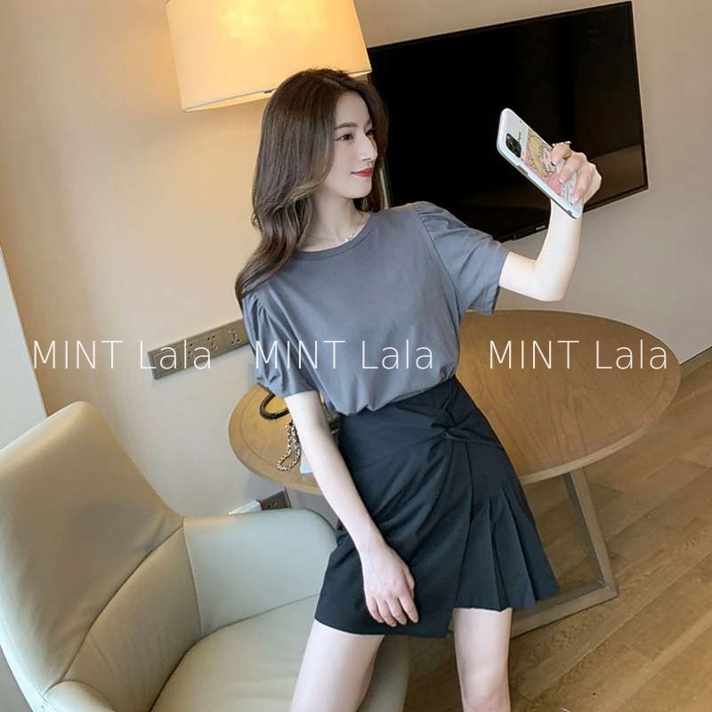 Chân Váy Xoắn Trước Xếp Li Có Quần Trong - Hàng QC | BigBuy360 - bigbuy360.vn