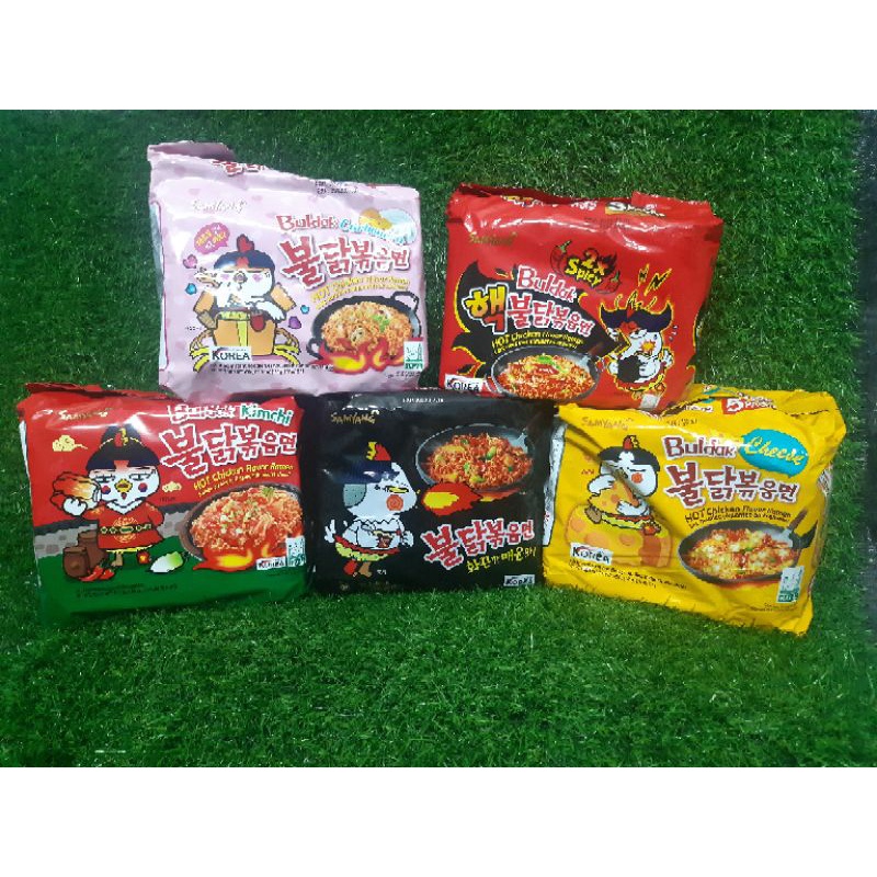 Mì Gà Cay Samyang nguyên lốc 5 gói