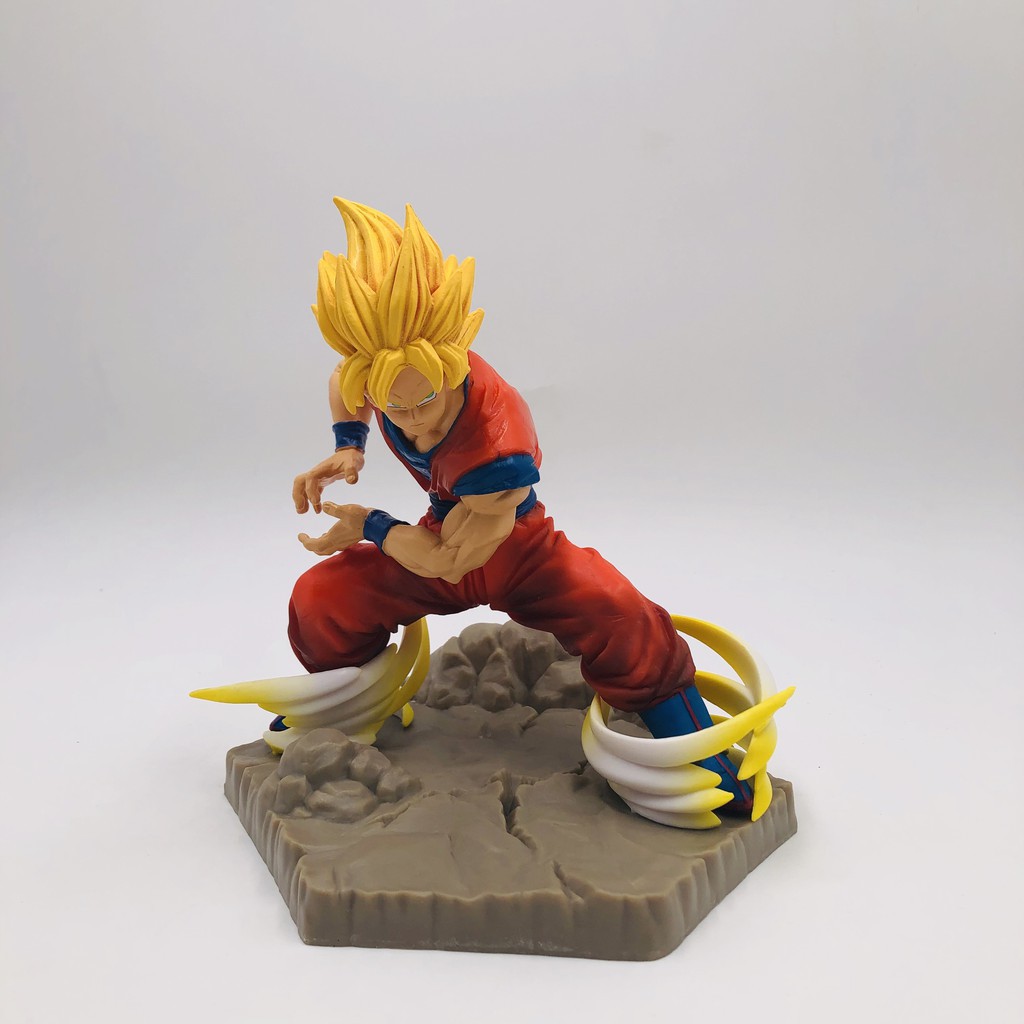 Mô Hình Nhân Vật Son Goku Trong Dragon Ball