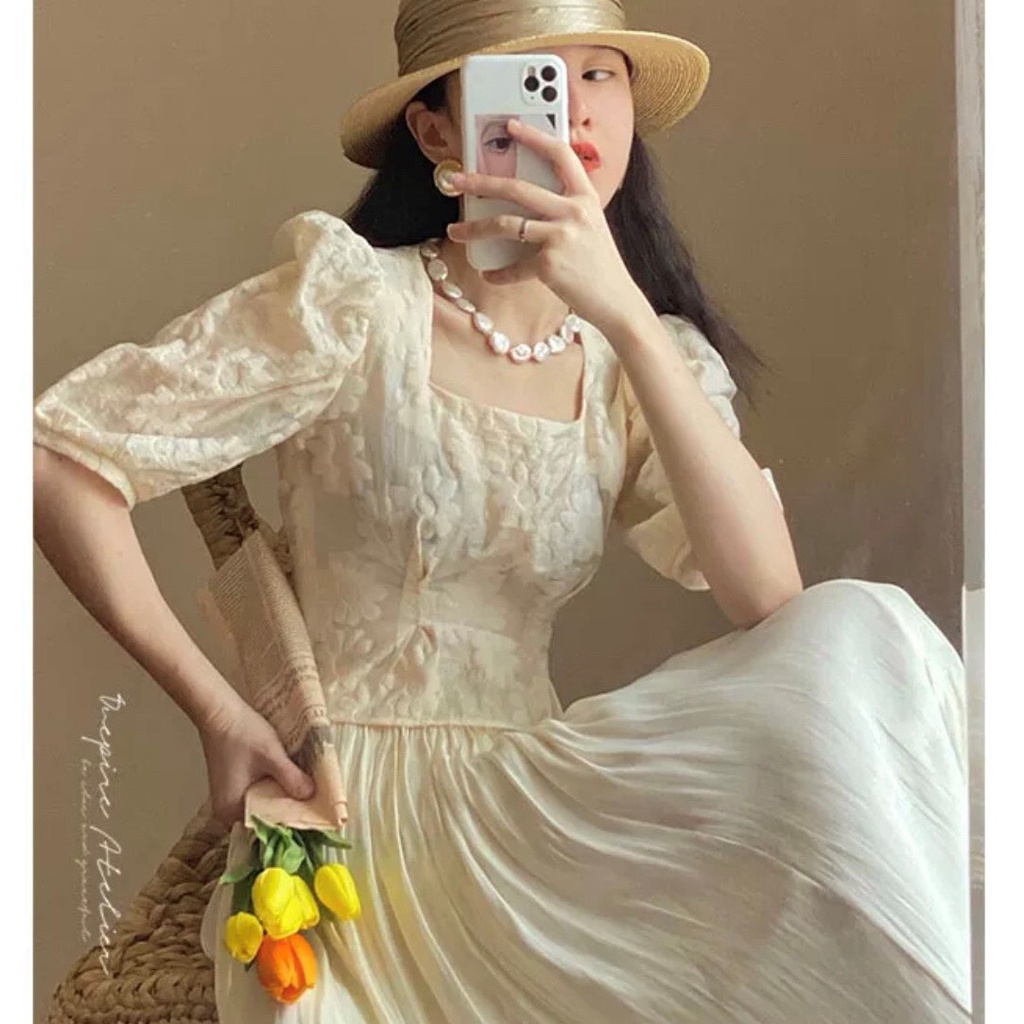 Set Áo Croptop Tay Lỡ Gân Hoa Mix Chân Váy Lụa Midi Màu Nude (Có Kèm Lót Trong)